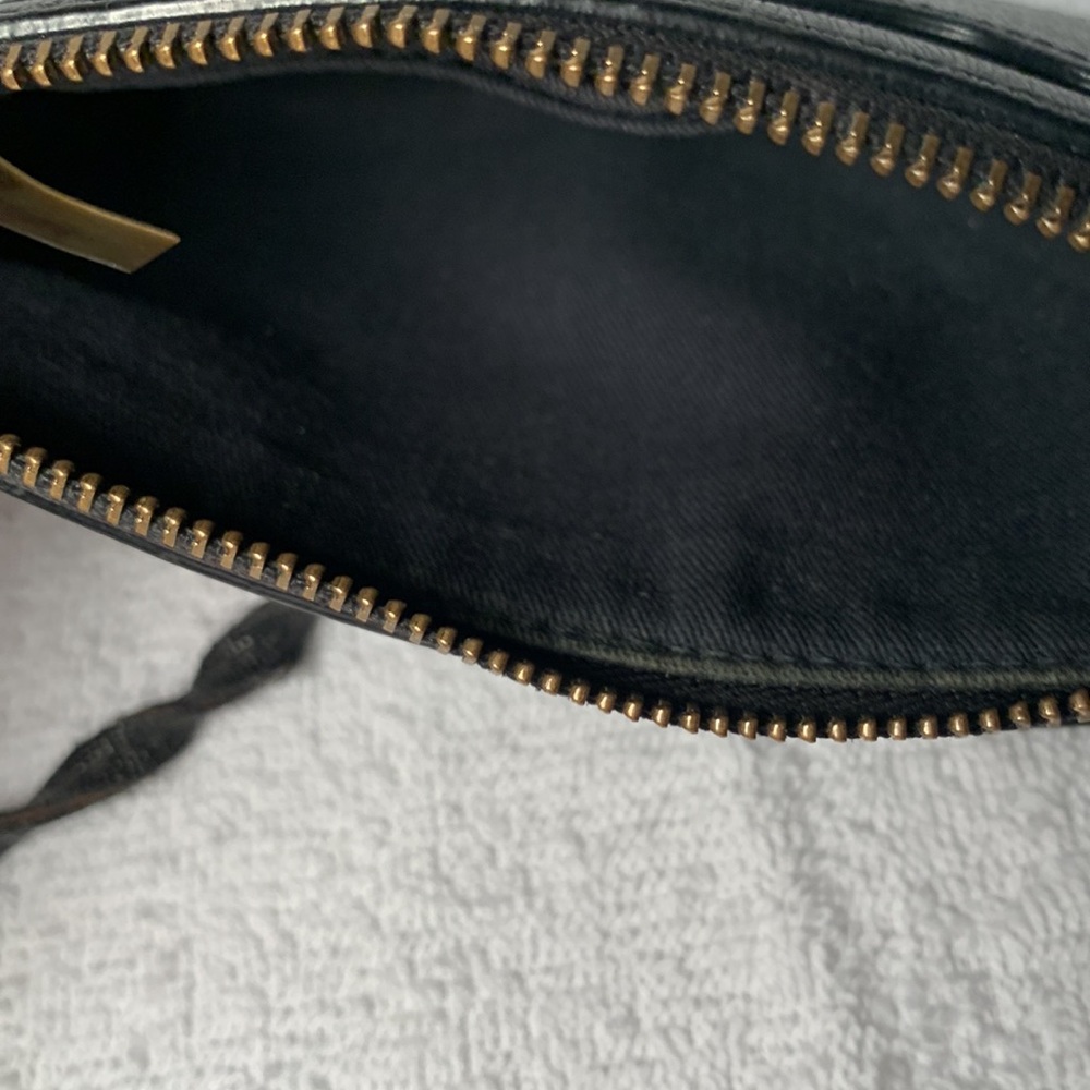 COACH JET BLACK WRISTLET - Picture 7 of 10
